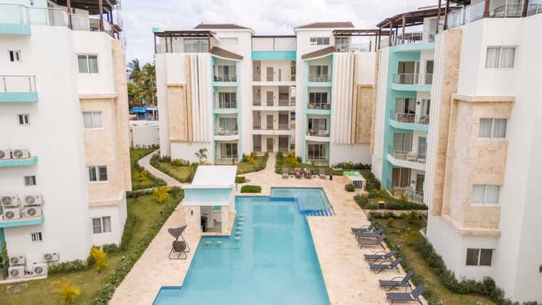 maple suites 1